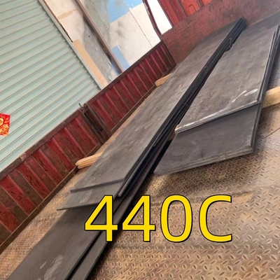 SUS440C स्टेनलेस स्टील फ्लैट प्लेट बार आकार 30MM X 115 X 2METER गर्म लुढ़का हुआ 9Cr18Mo 440C