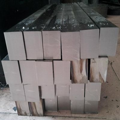 स्टेनलेस स्टील (1.4418) X4CrNiMo16-5-1 UNS S43110 DIN EN 10088-3 230x45 के अनुसार फ्लैट बार सामग्री