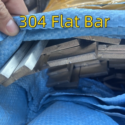 ASTM A276 TP304 स्टेनलेस स्टील फ्लैट बार SS304 फ्लैट बार 65*10*6000MM हेयरलाइन सतह