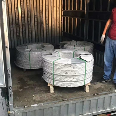 ASTM A240 A480 S43940 441 1.4509 1000-2000 मिमी चौड़ाई के लिए पतली स्टेनलेस स्टील स्ट्रिप्स