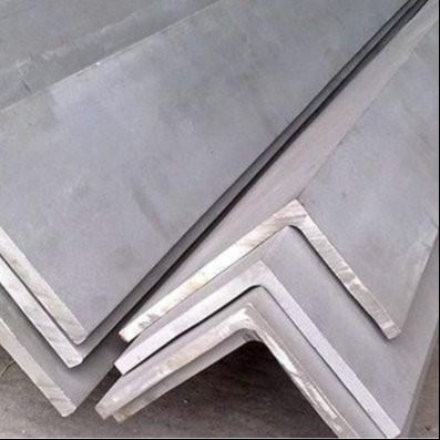 SUS316L / AISI316L / ASTM 316L स्टेनलेस स्टील बराबर कोण बार लंबाई 50*50*5mm - 6000mm